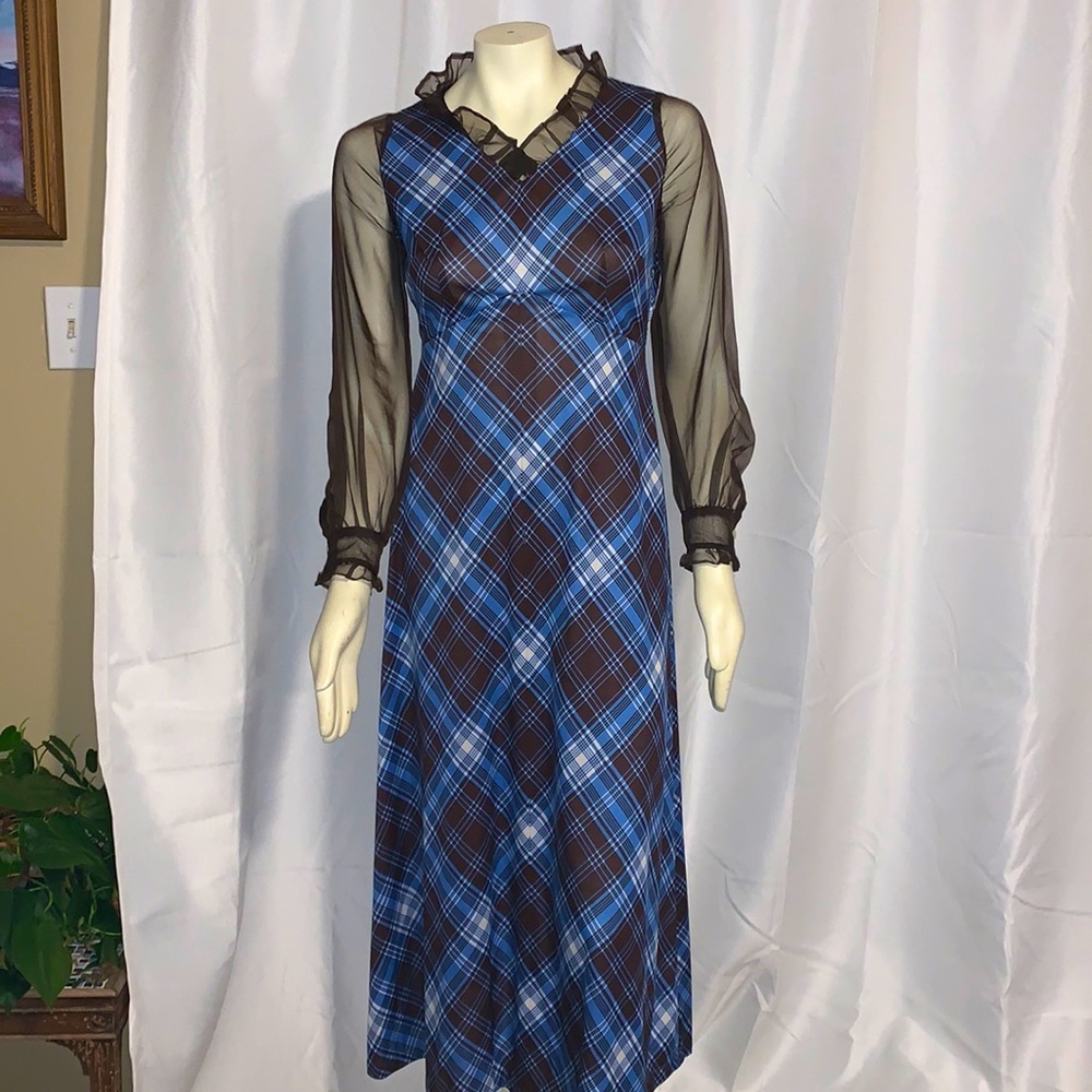 1970s plaid maxi dress. Size small